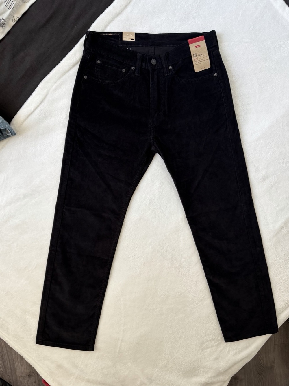 Levi's 505 Men's Black Corduroy Pants 32x30 NWT
